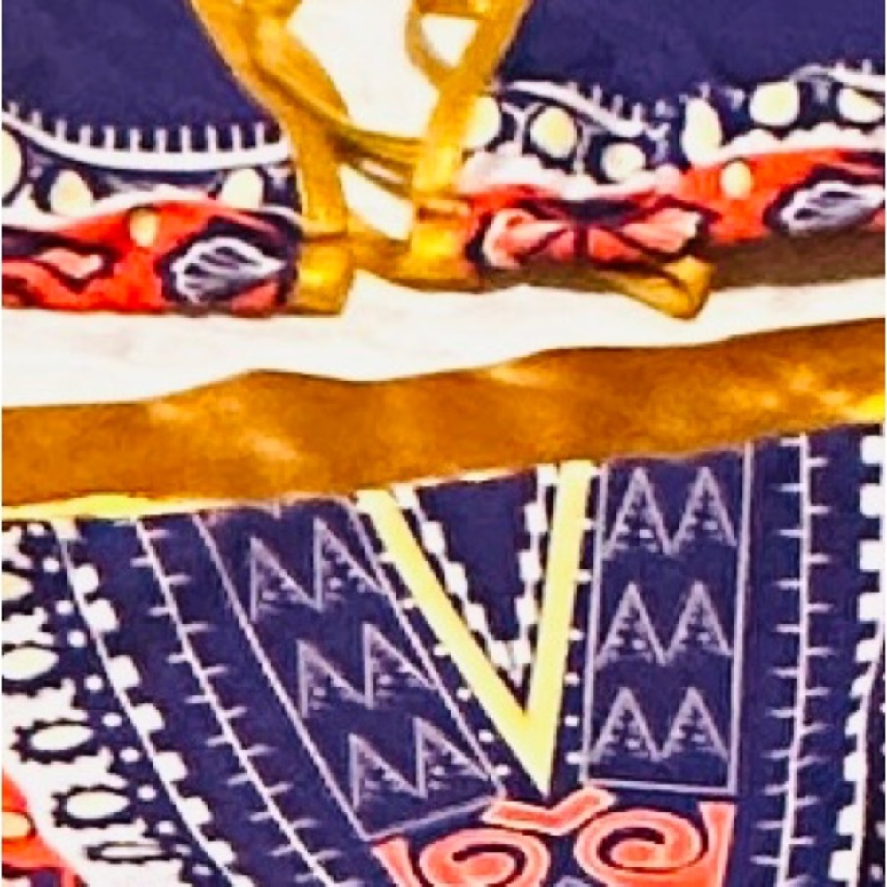 Two piece - Picture 4 of 6